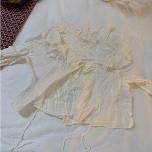 Doen White Ruffle-Trim Button Front Blouse with Tie